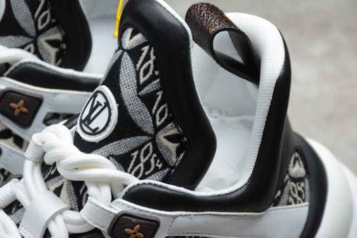 LVT SNEAKERS LVA-005