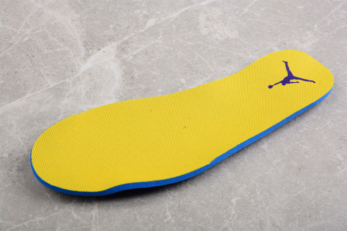 AIR JORDAN FLIGHT CLUB 91 LAKERS DC7329-105