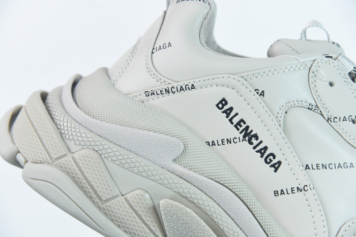 BL TRIPLE S TRAINERS