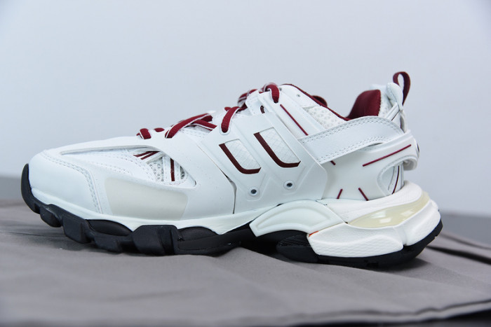 BL TRIPLE S TRAINERS