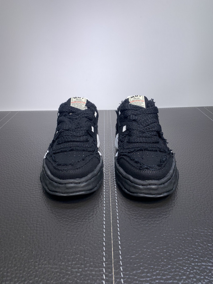 Ma*s*n mihara yasuhiro sneaker mmy-9