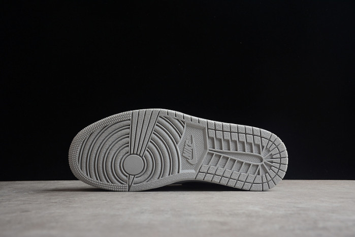 Air Jordan 1 Low Shadow Toe 553558-052