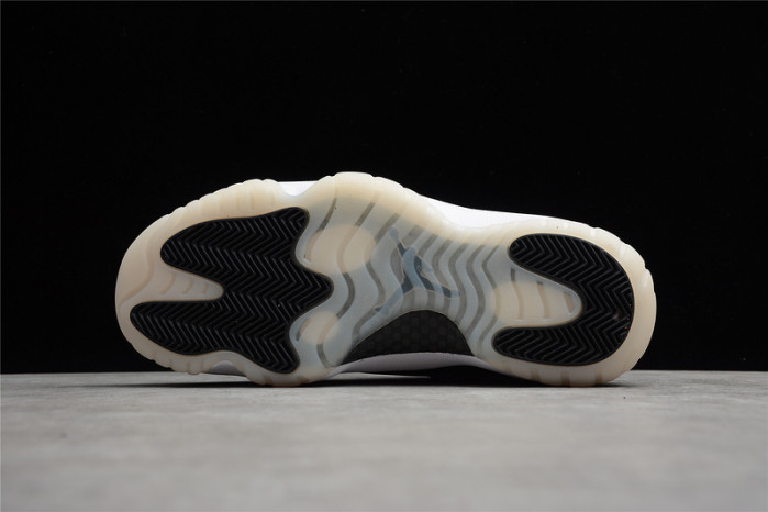 AIR JORDAN 11 RETRO LOW "BARONS" 528895-010