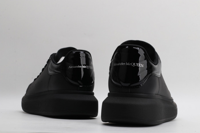 ALEXANDER MCQUEEN SOLE SNEAKERS