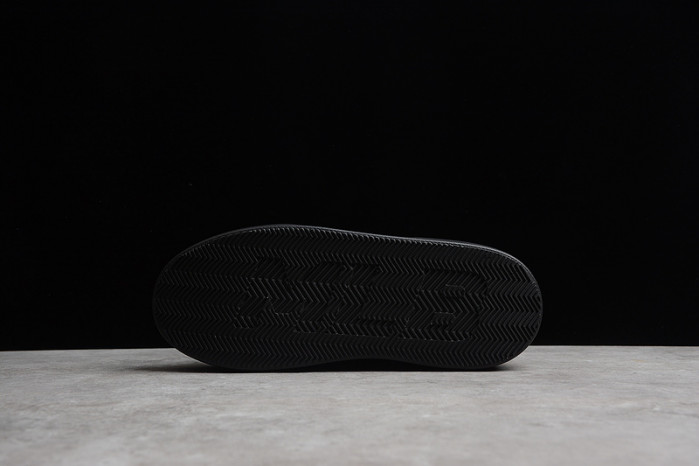 M*L*B sneaker mlb-012