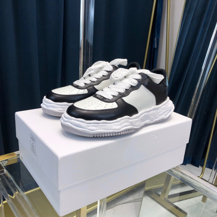 M*aison Mihara Yasuhiro sneaker mmy-43