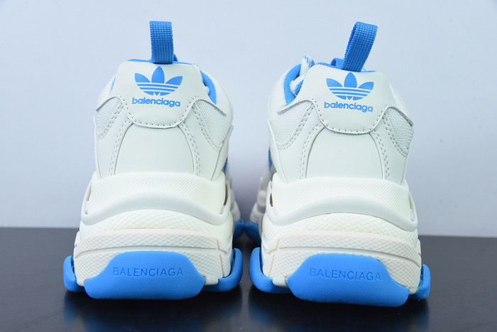 BL TRIPLE S TRAINERS