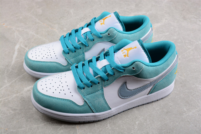 Air Jordan 1 Low “NEW EMERALD” DN3705-301