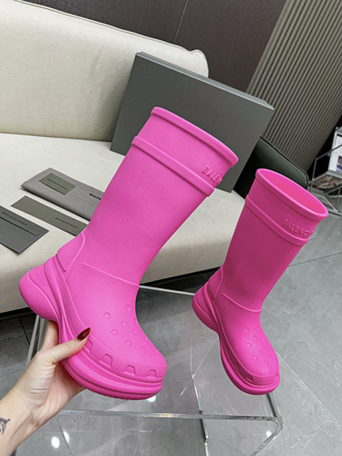 ba*len*cia*ga x Cr*0*s chunky rubber boots