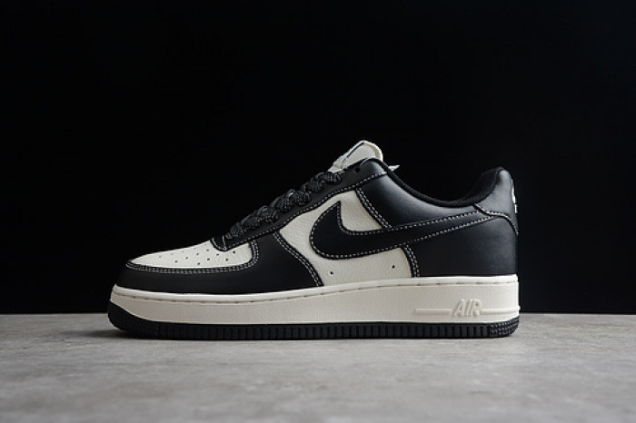 NIKE Air Force 1 MN5696-896