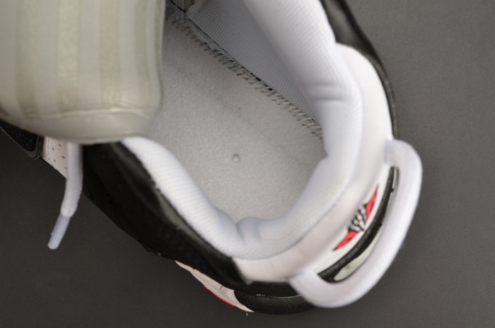 Nike Air More Uptempo “Scottie Pippen” PE white/ black mens 414962-105