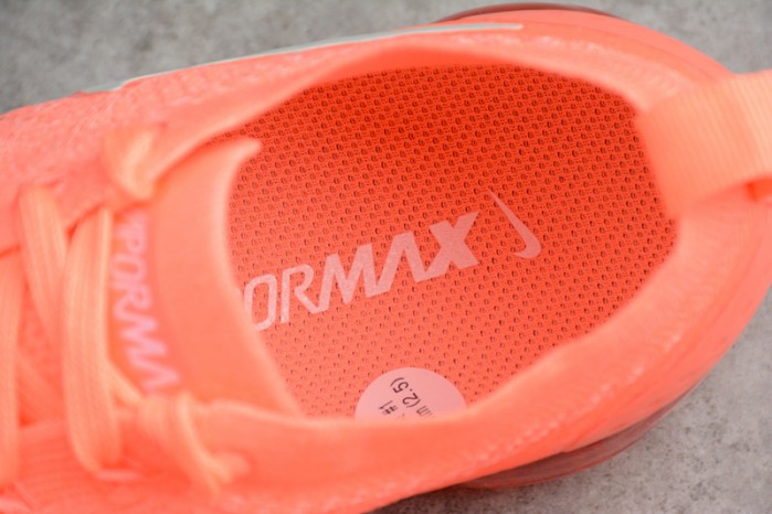 Nike Womens Vapormax Flyknit 2.0 Crimson Pulse 942843-800