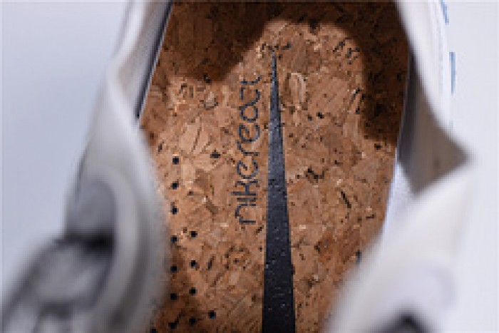 UNDERCOVER x Nike React Element 87 AQ1813-338